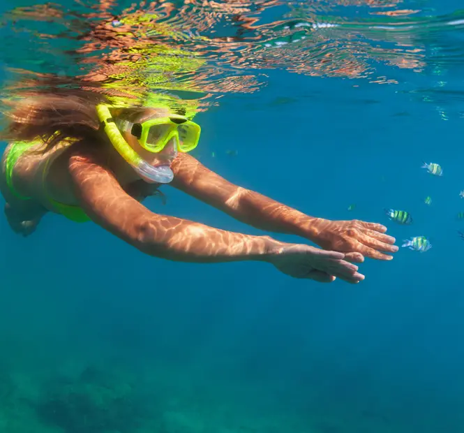 snorkeling girl